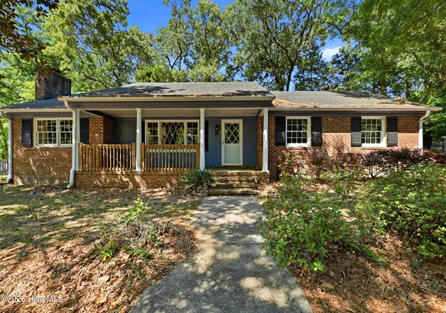 Homes for sale in Wilmington, NC | 6803 Myrtle Grove Rd, Wilmington, NC 28409 | MLS# 100568779