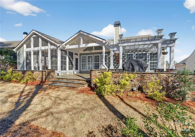 Homes for sale in Greensboro, GA | 1090 Water Front Rd, Greensboro, GA 30642 | MLS# CL358282