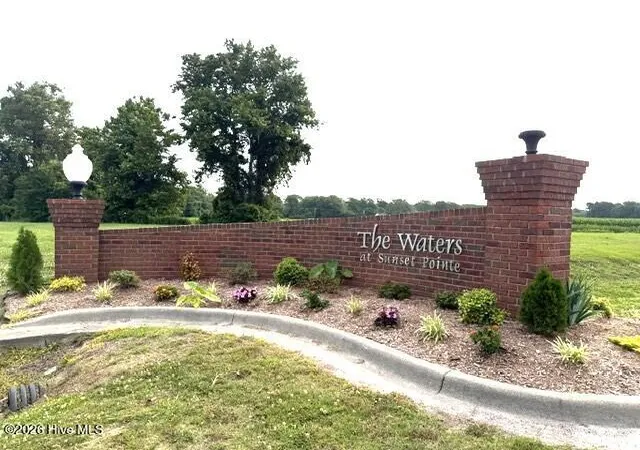 2nd image of 421 Pointe Vista Dr, Elizabeth City, NC 27909 | MLS# 100572317