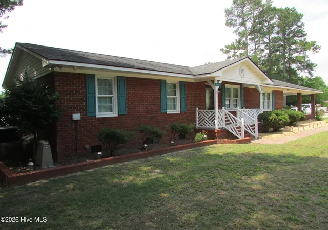 1st image of 7825 Snow Hill Dr, Roseboro, NC 28382 | MLS# 100577861