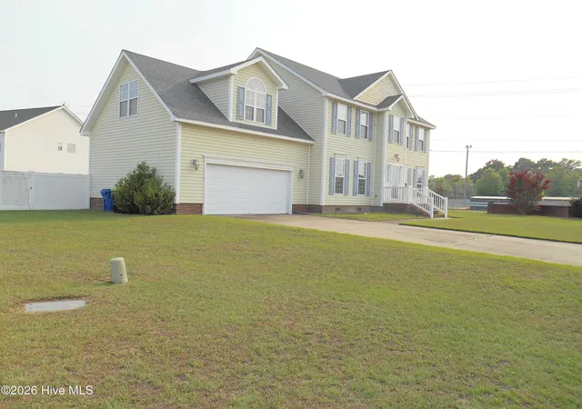 Photo 2 of Single family home for sale at 308 Barrel Dr, Winterville, NC 28590 | MLS# 100591319 | Listing updated on 2026-09-09