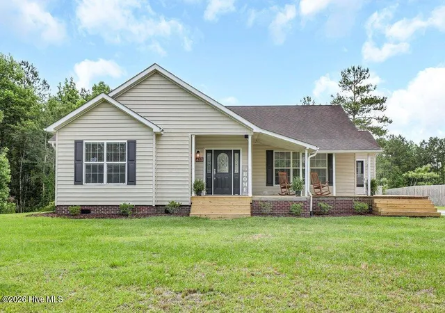 1st image of 635 Cross Creek Dr, Hampstead, NC 28443 | MLS# 100577239