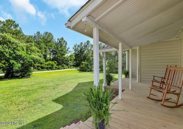 3rd image of 635 Cross Creek Dr, Hampstead, NC 28443 | MLS# 100577239