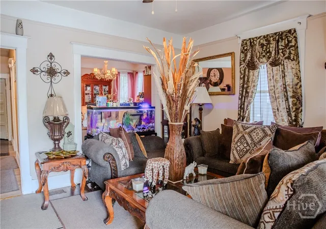 Homes for sale in Savannah, GA | 605 W 46Th St, Savannah, GA 31405 | MLS# SA359053