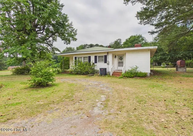 Homes for sale in Jackson Springs, NC | 152 Hotel St, Jackson Springs, NC 27281 | MLS# 100584520