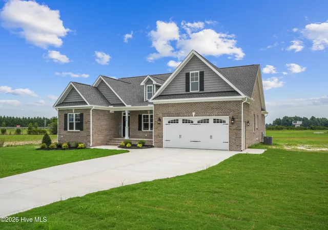 Photo 3 of Single family home for sale at 350 Leslie Rd, Goldsboro, NC 27530 | MLS# 100581893 | Listing updated on 2026-08-18