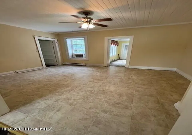 image of 103 Grady St, Thomson, GA 30824 | MLS# 100572885