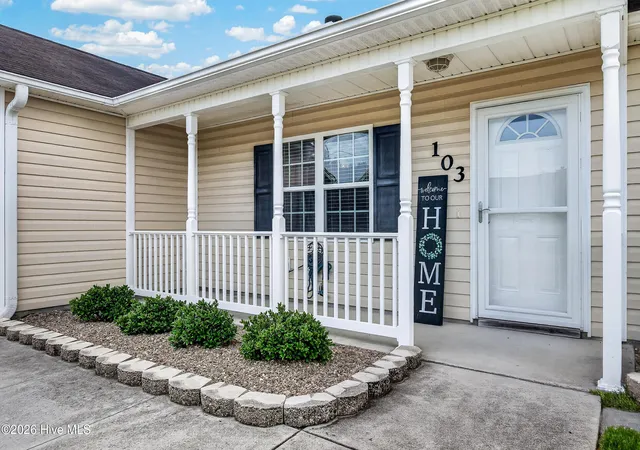 Photo 3 of Single family home for sale at 103 Gamble Way, Hubert, NC 28539 | MLS# 100595365 | Listing updated on 2026-09-13