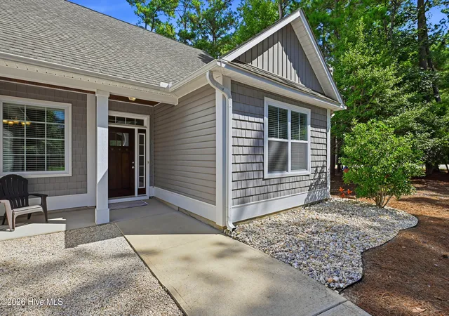 Photo 2 of Single family home for sale at 100 Hickory Cir, Hampstead, NC 28443 | MLS# 100593252 | Listing updated on 2026-08-18