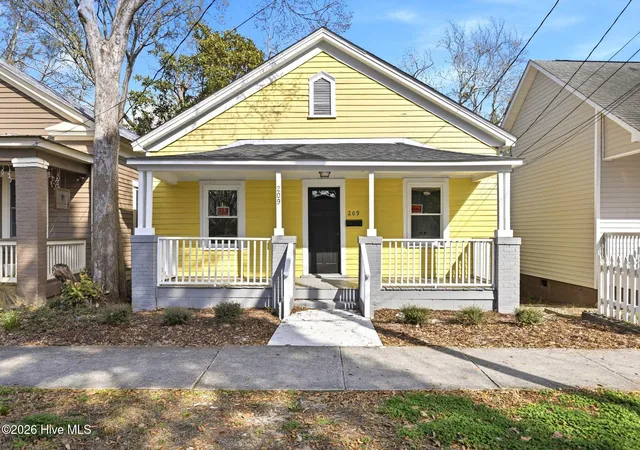1st image of 209 S 13th St, Wilmington, NC 28401 | MLS# 100562420