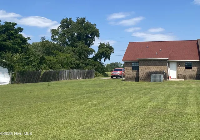 4th image of 1999B Sunnybrook Rd, Greenville, NC 27834 | MLS# 100586439
