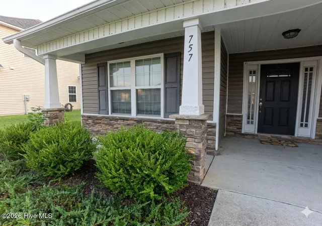Photo 2 of Single family home for sale at 757 Radiant Dr, Jacksonville, NC 28546 | MLS# 100592735 | Listing updated on 2026-08-18
