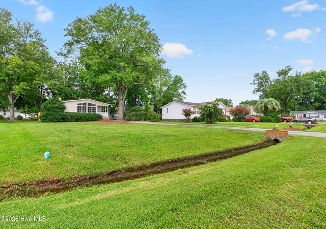 Photo 2 of Manufactured home for sale at 1094 Gull Ct Sw, Calabash, NC 28467 | MLS# 100599871 | Listing updated on 2026-08-31