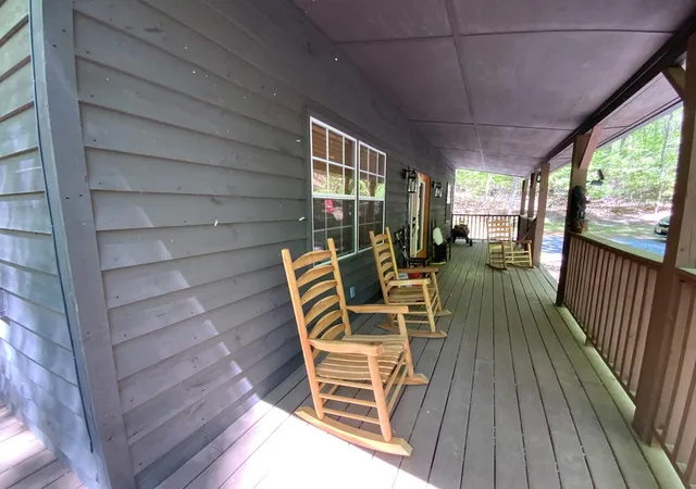 Photo 4 of Single family home for sale at 433 Damon's Trl, Murphy, NC 28906 | MLS# 98544293 | Listing updated on 2026-08-18