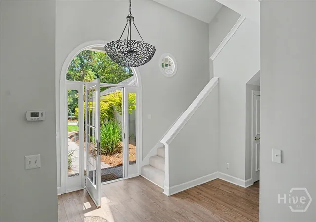 Photo 3 of Single family home for sale at 5 Willow Oak Cir, Savannah, GA 31411 | MLS# SA361011 | Listing updated on 2026-07-22