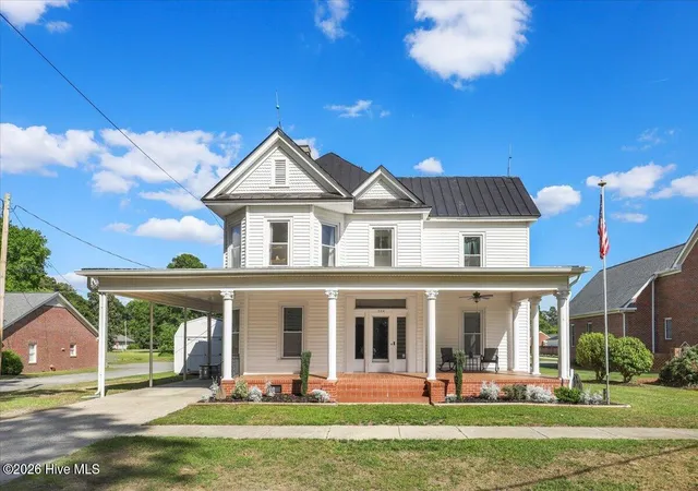 Photo 2 of Single family home for sale at 104 N Vance St, Fremont, NC 27830 | MLS# 100574903 | Listing updated on 2026-08-18