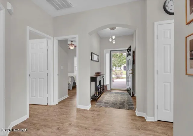 Photo 4 of Single family home for sale at 1006 Plum Leaf Ct SE, Leland, NC 28451 | MLS# 100575796 | Listing updated on 2026-08-20