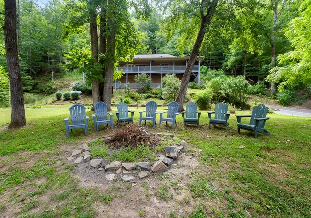 Homes for sale in Hayesville, NC | 204 Hiawassee River Rd, Hayesville, NC 28904 | MLS# 98519358