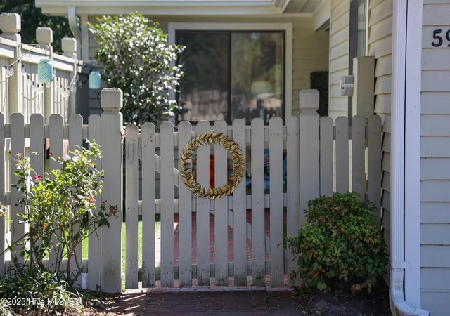 Photo 3 of Townhouse for sale at 5932 Chester St, Wilmington, NC 28405 | MLS# 100589203 | Listing updated on 2026-08-18