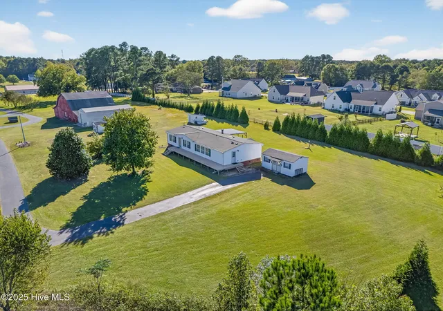 Photo 4 of Single family home for sale at 1190 Sanders Rd, Benson, NC 27504 | MLS# 100571433 | Listing updated on 2026-08-18