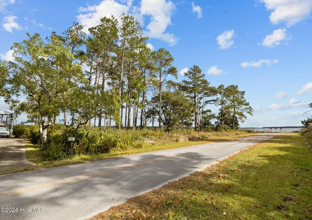 Photo 3 of Land for sale at 211 S River Dr, Beaufort, NC 28516 | MLS# 100476769 | Listing updated on 2026-06-05