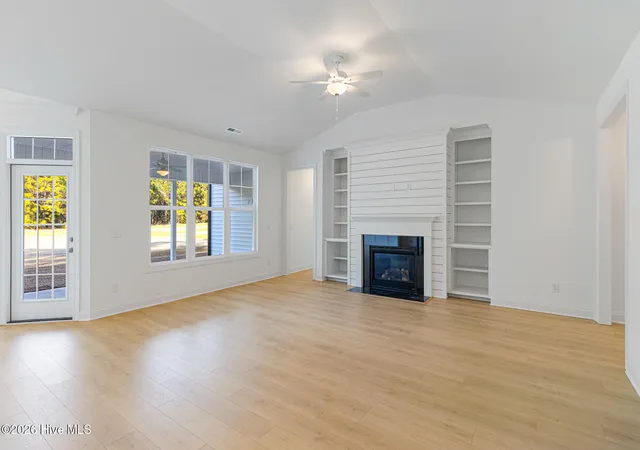 Photo 3 of Single family home for sale at 116 Antebellum Dr, Havelock, NC 28532 | MLS# 100531337 | Listing updated on 2026-09-09
