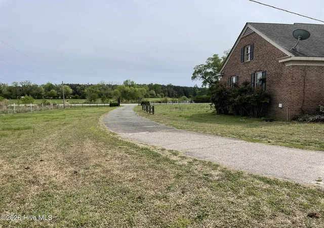 4th image of 6135 Nc Hwy 222, Stantonsburg, NC 27883 | MLS# 100565664