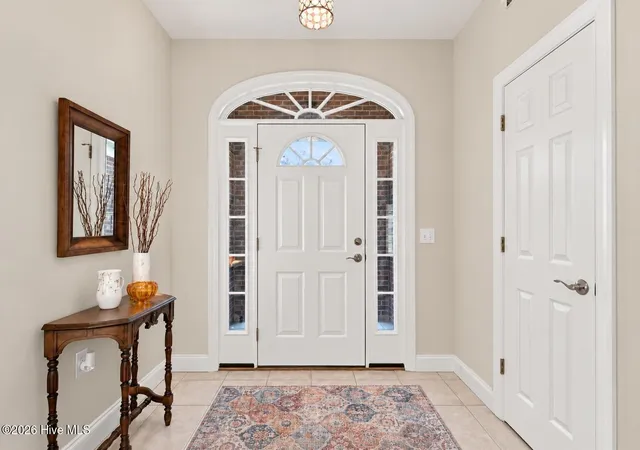 Photo 2 of Single family home for sale at 7802 Sanderling Pl, Wilmington, NC 28411 | MLS# 100613023 | Listing updated on 2026-10-30