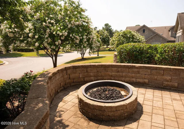 5th image of 123 W Chelsea Ct, Southern Pines, NC 28387 | MLS# 100529669
