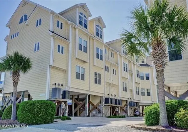 2nd image of 104 Summer Winds Pl #104, Surf City, NC 28445 | MLS# 100546562