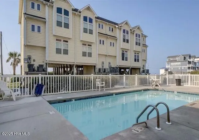 4th image of 104 Summer Winds Pl #104, Surf City, NC 28445 | MLS# 100546562