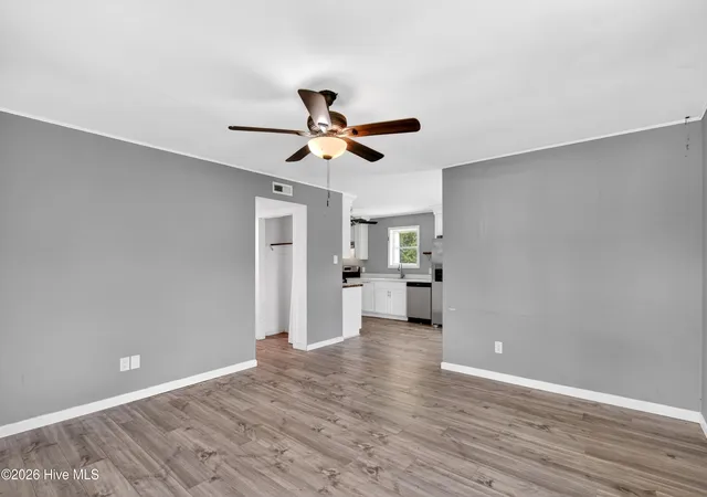 Photo 3 of Single family home for sale at 1408 Kornegay Ave, Wilmington, NC 28405 | MLS# 100588553 | Listing updated on 2026-09-18