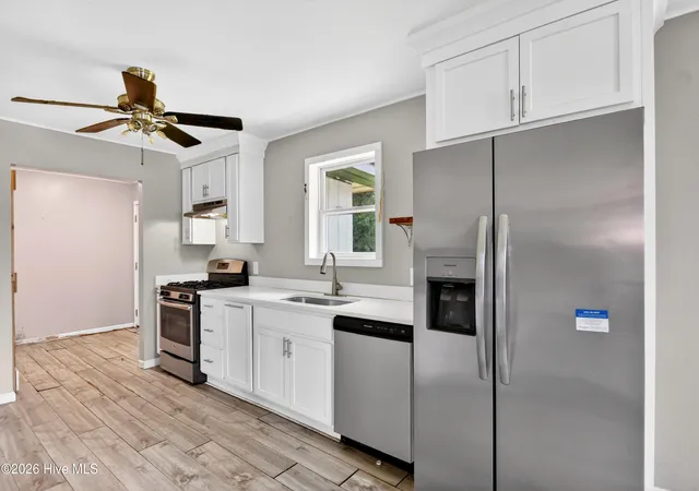 Photo 4 of Single family home for sale at 1408 Kornegay Ave, Wilmington, NC 28405 | MLS# 100588553 | Listing updated on 2026-09-18