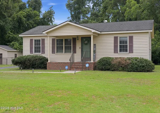 Photo 3 of Single family home for sale at 1222 Pactolus Hwy, Greenville, NC 27834 | MLS# 100588839 | Listing updated on 2026-09-17