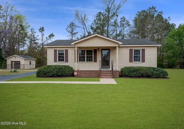 Photo 4 of Single family home for sale at 1222 Pactolus Hwy, Greenville, NC 27834 | MLS# 100588839 | Listing updated on 2026-09-17
