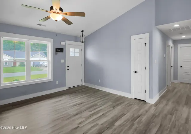 Photo 4 of Single family home for sale at 64 Cindy Rd, Richlands, NC 28574 | MLS# 100600030 | Listing updated on 2026-09-16