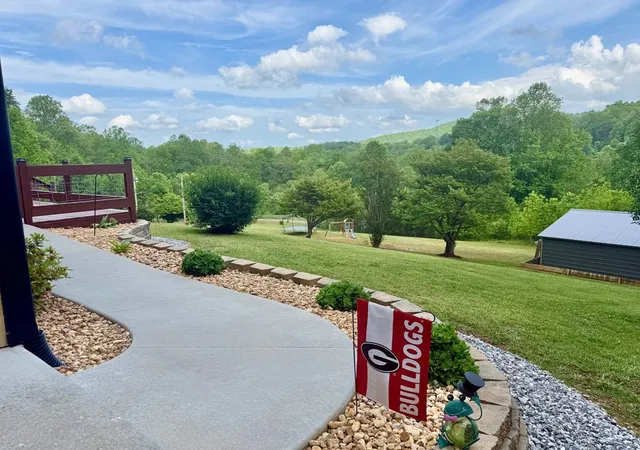 Photo 3 of Single family home for sale at 876 Gibson Hl Rd, Hiawassee, GA 30546 | MLS# 98544535 | Listing updated on 2026-08-18