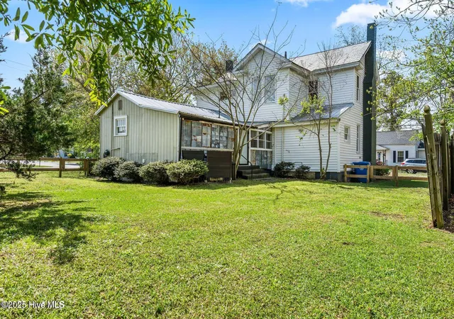 Photo 3 of Single family home for sale at 107 Church St E, Elm City, NC 27822 | MLS# 100531559 | Listing updated on 2026-09-15