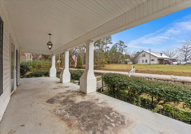 Homes for sale in Crawfordville, GA | 127 Sw MLK Jr Dr, Crawfordville, GA 30631 | MLS# 98251524