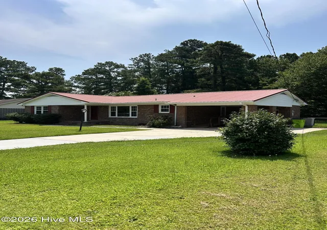 2nd image of 231 Carolina Pines Blvd, New Bern, NC 28560 | MLS# 100586815