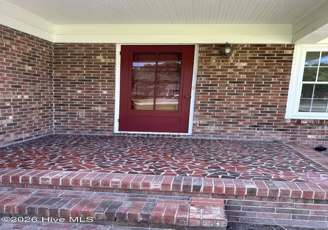 3rd image of 231 Carolina Pines Blvd, New Bern, NC 28560 | MLS# 100586815