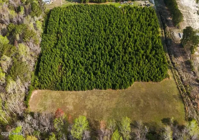 Photo 3 of Land for sale at Tr1 Smallwood Rd, Hubert, NC 28539 | MLS# 100563479 | Listing updated on 2026-03-30