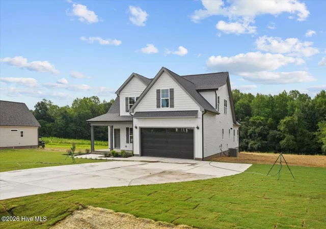 Photo 3 of Single family home for sale at 7401 Hill Rd, Spring Hope, NC 27882 | MLS# 100593038 | Listing updated on 2026-09-17