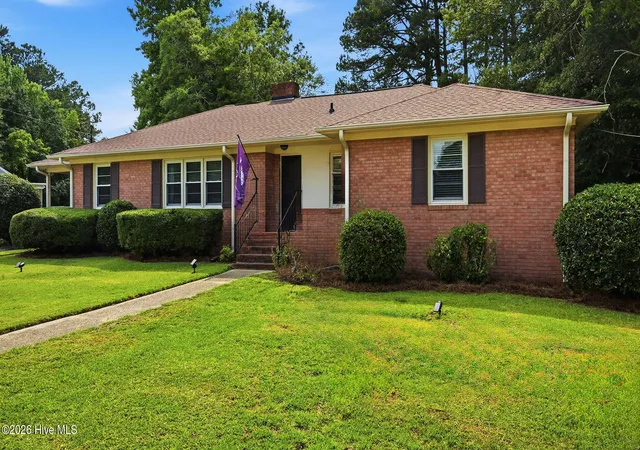 Homes for sale in Greenville, NC | 1114 W Ragsdale Rd, Greenville, NC 27858 | MLS# 100584705