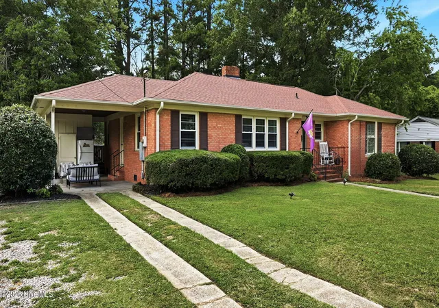 Homes for sale in Greenville, NC | 1114 W Ragsdale Rd, Greenville, NC 27858 | MLS# 100584705
