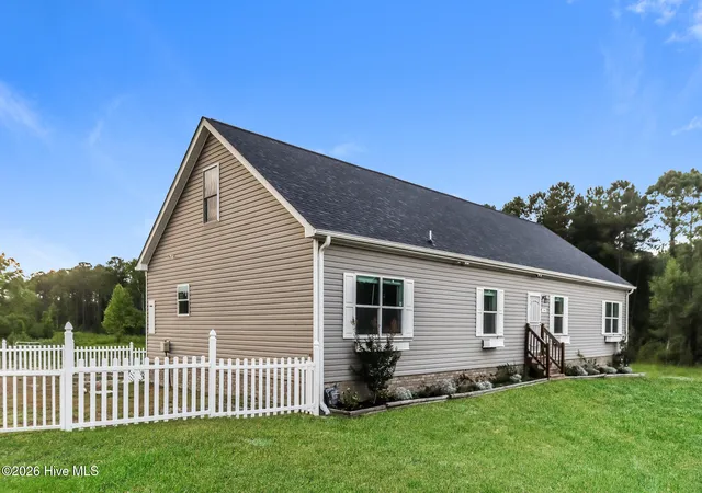 Homes for sale in Supply, NC | 2147 Rosemary Ln Sw, Supply, NC 28462 | MLS# 100586831