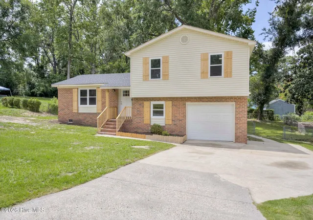 Photo 3 of Single family home for sale at 410 Marlboro St, Augusta, GA 30907 | MLS# 100591604 | Listing updated on 2026-08-18