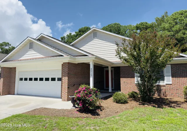 Photo 1 of Single family home for sale at 4913 Coronado Dr, Wilmington, NC 28409 | MLS# 100587554 | Listing updated on 2026-08-18
