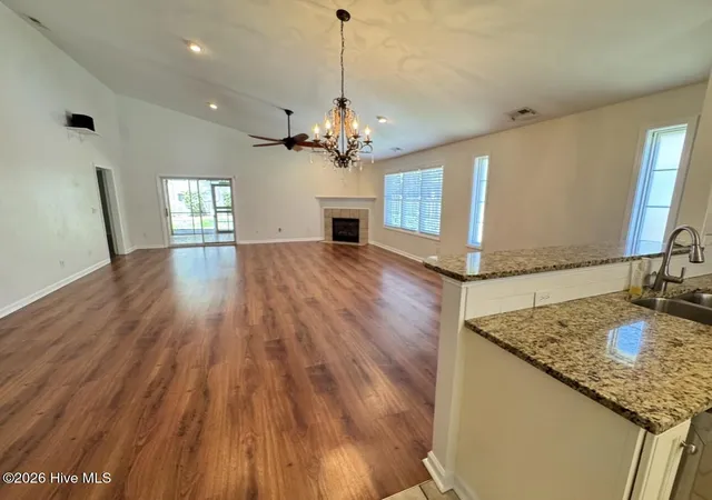 Photo 4 of Single family home for sale at 4913 Coronado Dr, Wilmington, NC 28409 | MLS# 100587554 | Listing updated on 2026-08-18