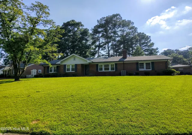 Homes for sale in Wilson, NC | 1109 Treemont Rd Nw, Wilson, NC 27896 | MLS# 100517028